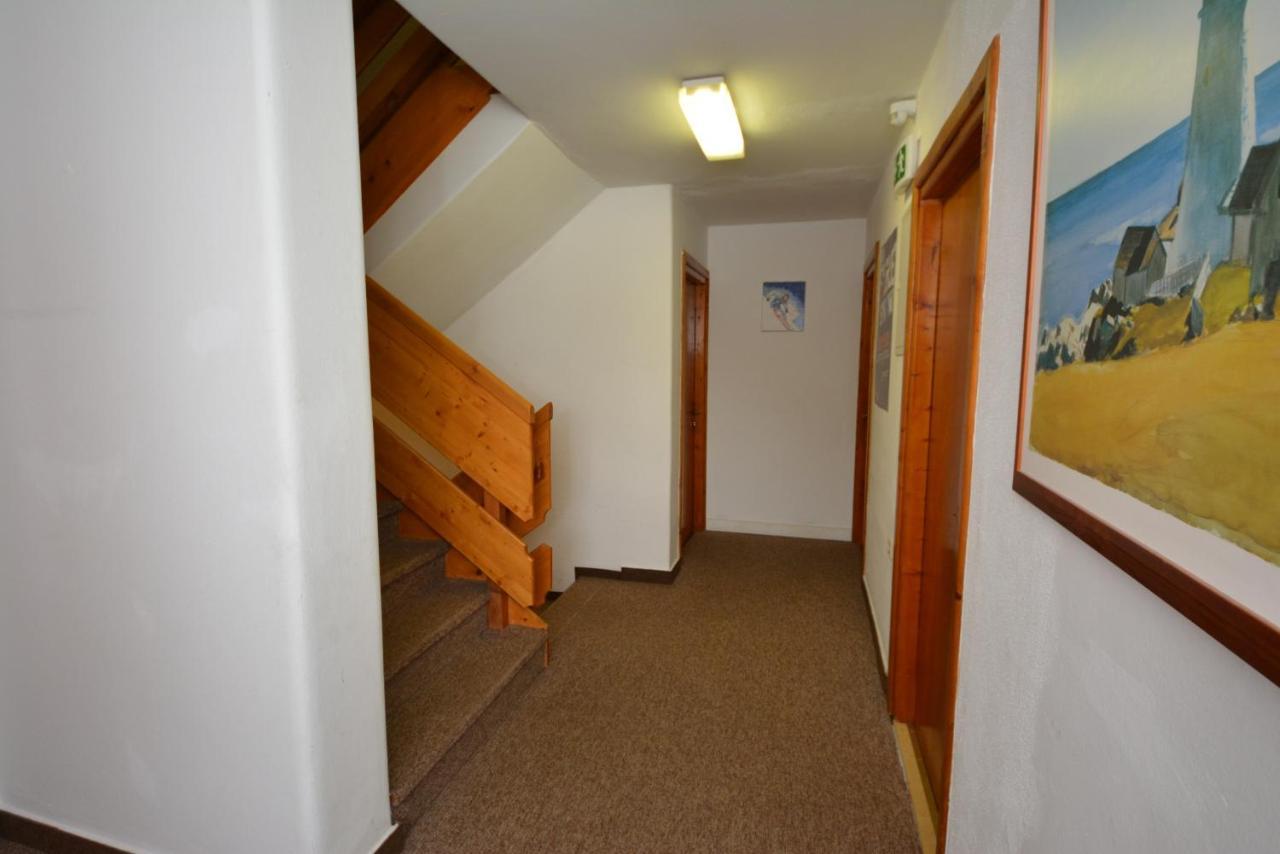 Haus Irmgard By Chatel Reizen Tux Room photo