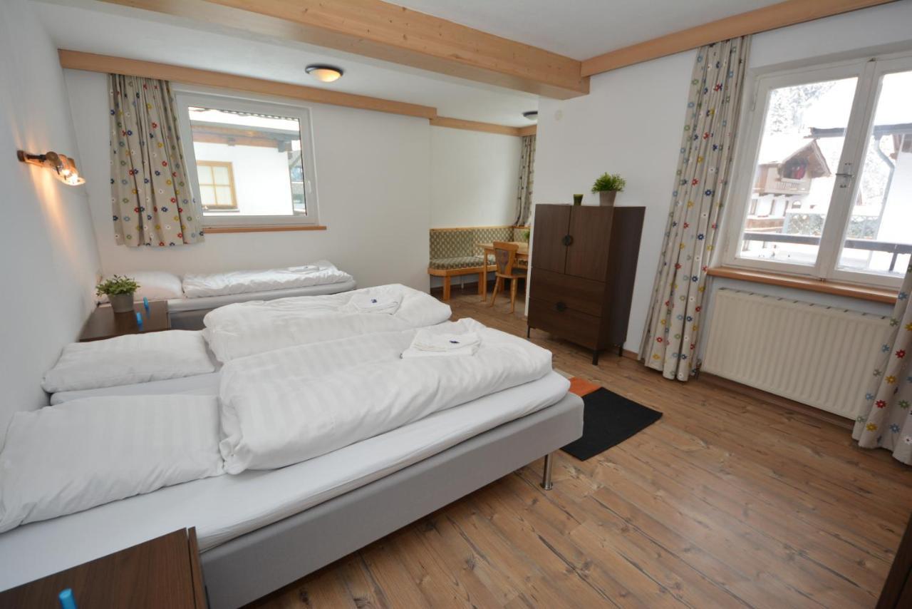 Haus Irmgard By Chatel Reizen Tux Room photo